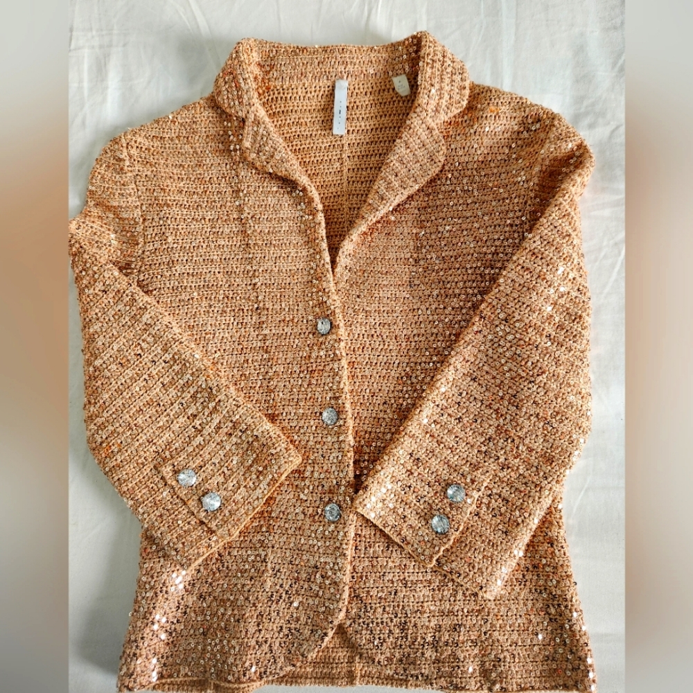 islii  gorgeous cropped gold   jacket perfect for the holidays dazzling sz4